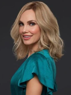 Wigs - Jon Renau -Wigs - Jon Renau resized 0006s 0000 Carrie 12FS12 Malibu side d53b585f 2642 41d6 9df8 f3ad31e04f5d