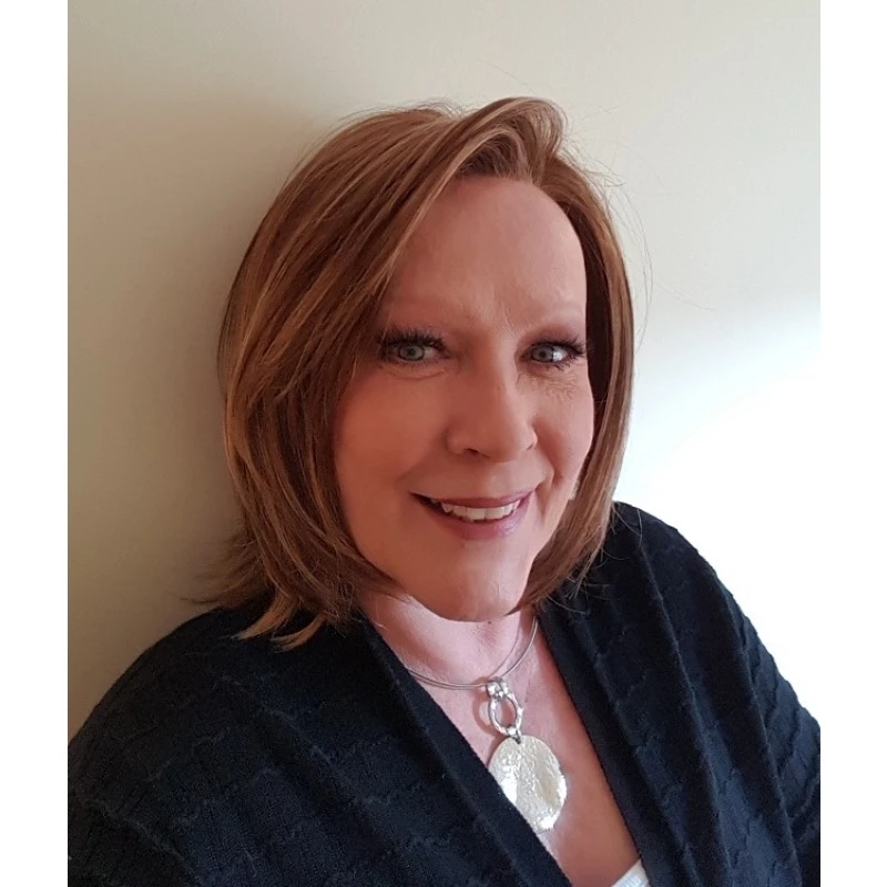 Alia Lace Front Wig By Jon Renau 8 Alia Lace Front Wig By Jon Renau - Image 8