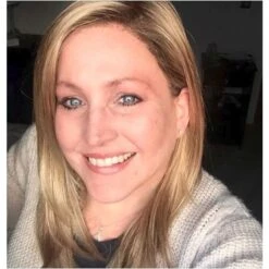 Courtney Lace Front Wig By Jon Renau -Wigs - Jon Renau www.wigsbypattispearls.com Jon Renau 5381 310